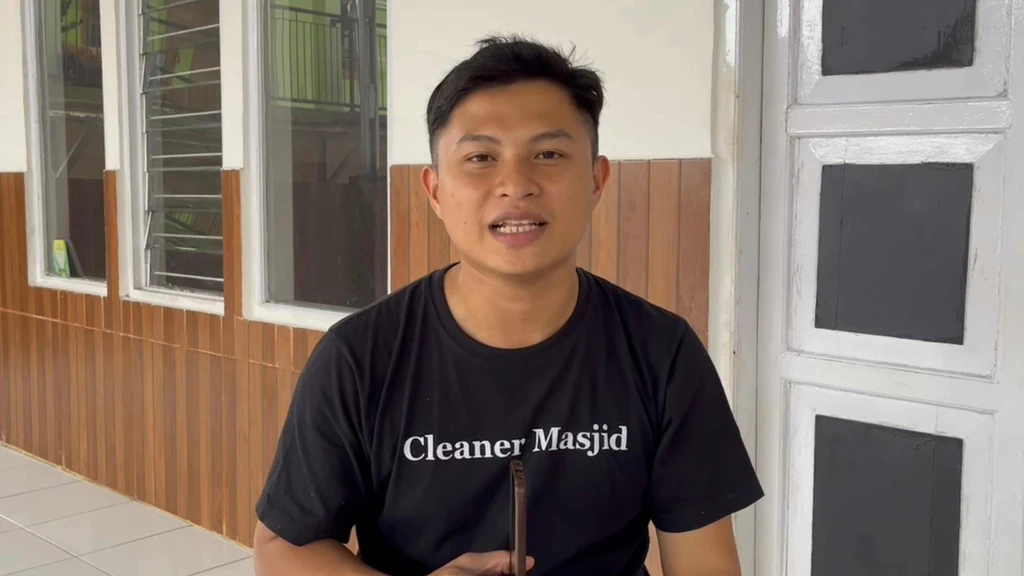 Cecep, Petugas Masjid Sukabumi, Diundang Haji oleh Raja Salman – Bukti Keikhlasan Membuka Jalan ke Tanah Suci